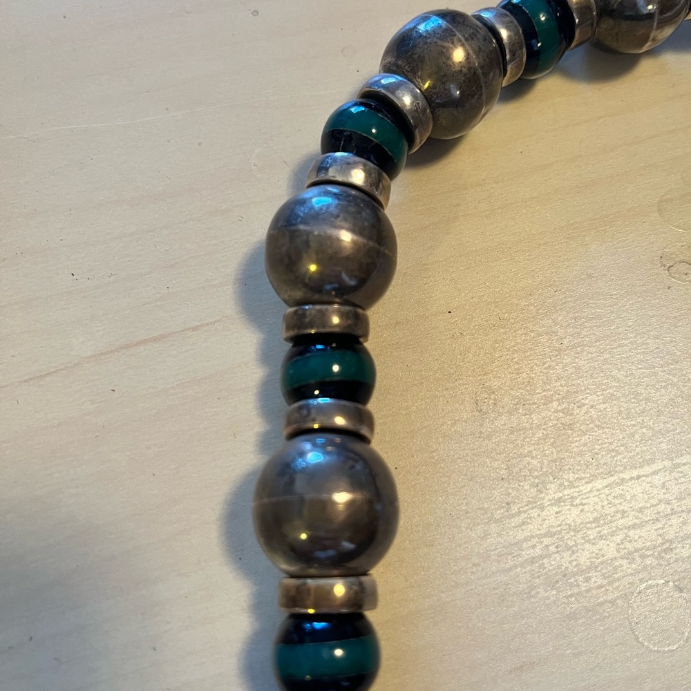 Silver bead choker - Picture 3 of 3
